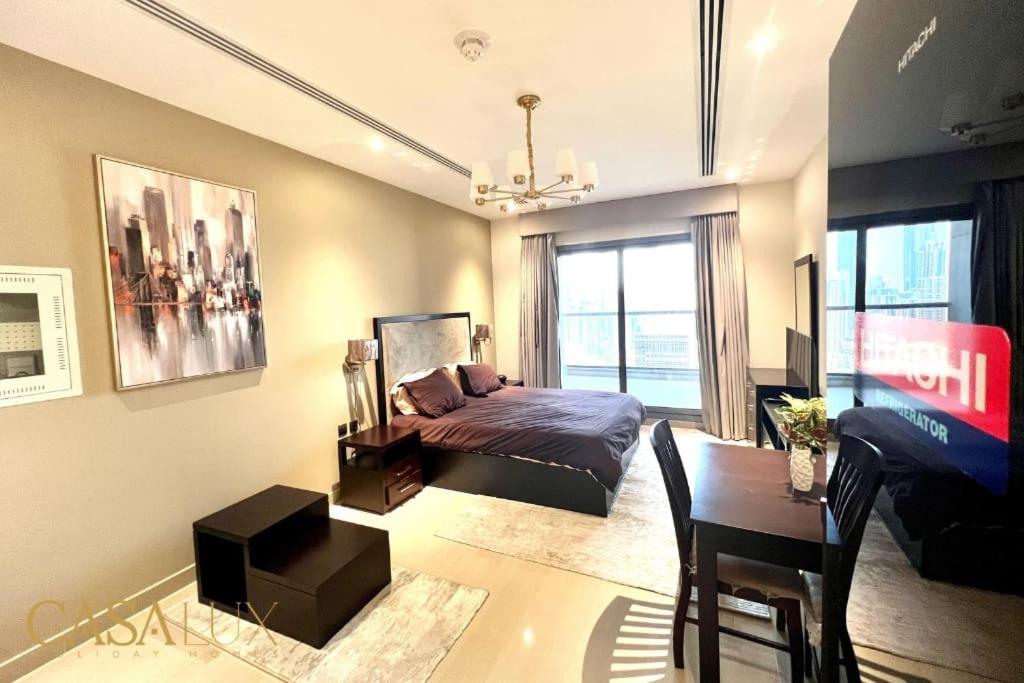 Lovely Big Studio W/ Burj Khalifa View In Downtown Dubai Exterior photo