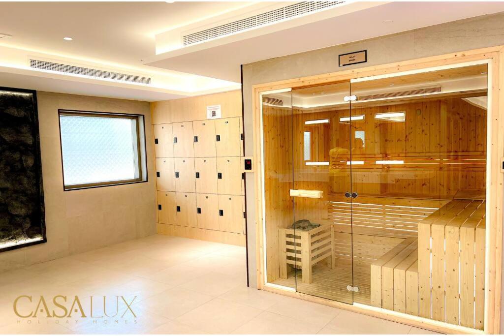 Lovely Big Studio W/ Burj Khalifa View In Downtown Dubai Exterior photo