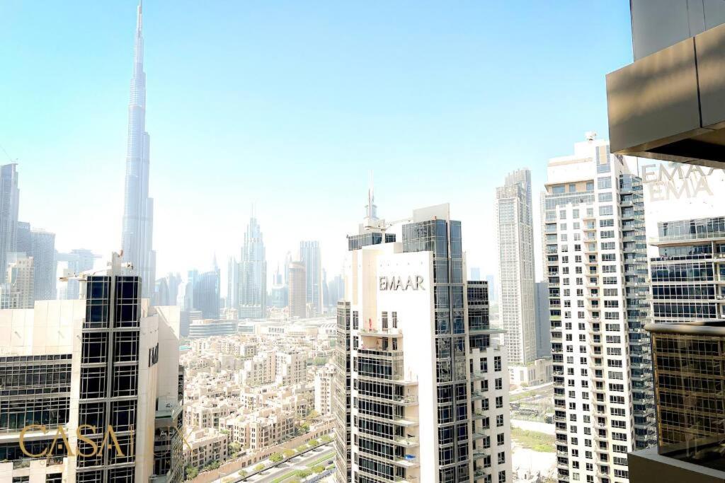 Lovely Big Studio W/ Burj Khalifa View In Downtown Dubai Exterior photo